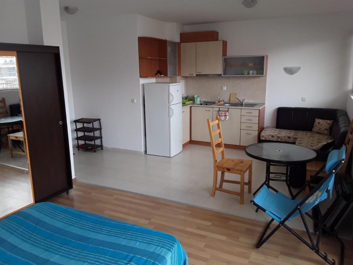 Apartment Comfort Slântsjev Brjag Eksteriør bilde